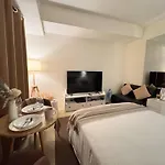 Camari Mandaluyong Staycation 1 With Ps4, 400Mbps Wifi, Pool, Netflix Near Mrt Boni, Bgc, Megamall, Makati