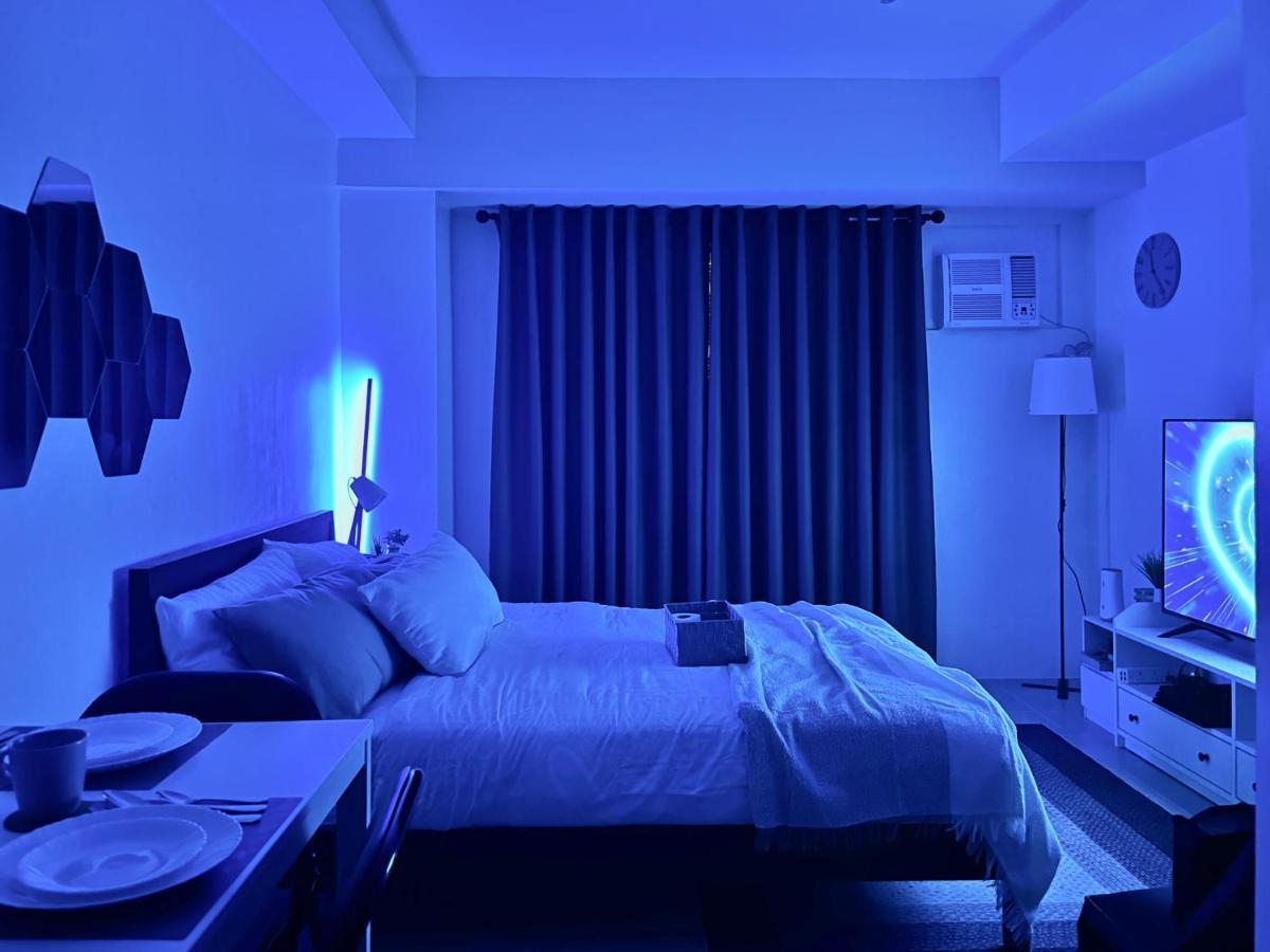 Camari Mandaluyong Staycation 1 With Ps4, 400Mbps Wifi, Pool, Netflix Near Mrt Boni, Bgc, Megamall, Makati * Manila