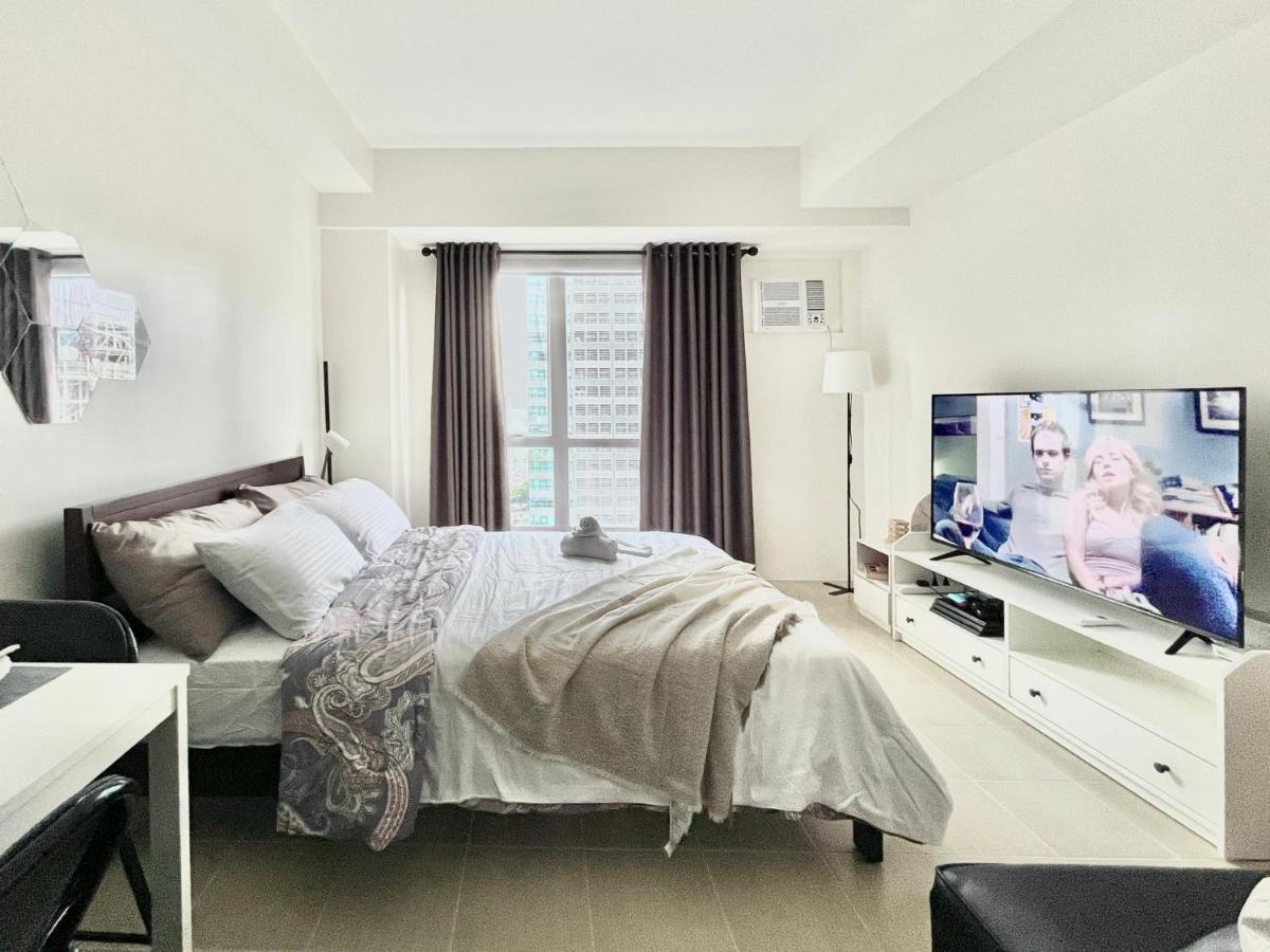 Camari Mandaluyong Staycation 1 With Ps4, 400Mbps Wifi, Pool, Netflix Near Mrt Boni, Bgc, Megamall, Makati