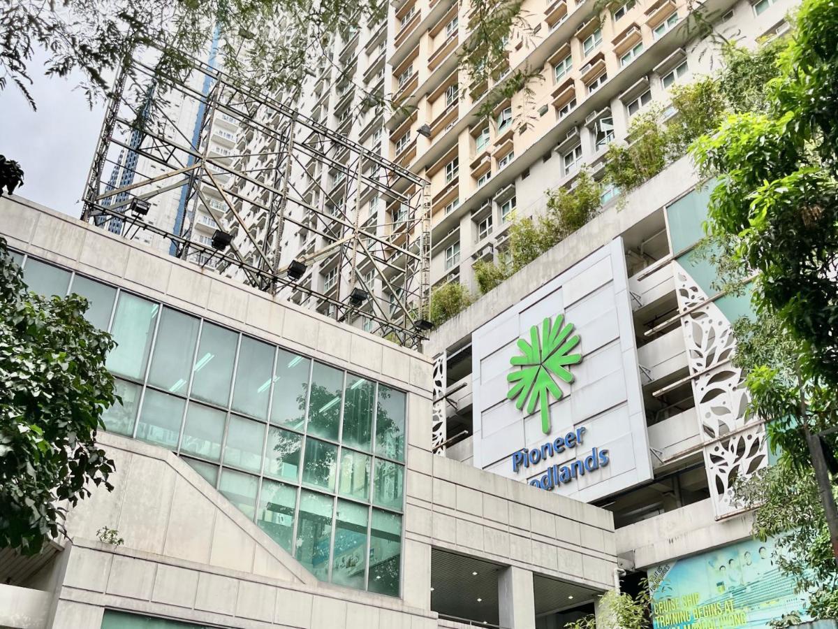 Camari Mandaluyong Staycation 1 With Ps4, 400Mbps Wifi, Pool, Netflix Near Mrt Boni, Bgc, Megamall, Makati Apartment Manila