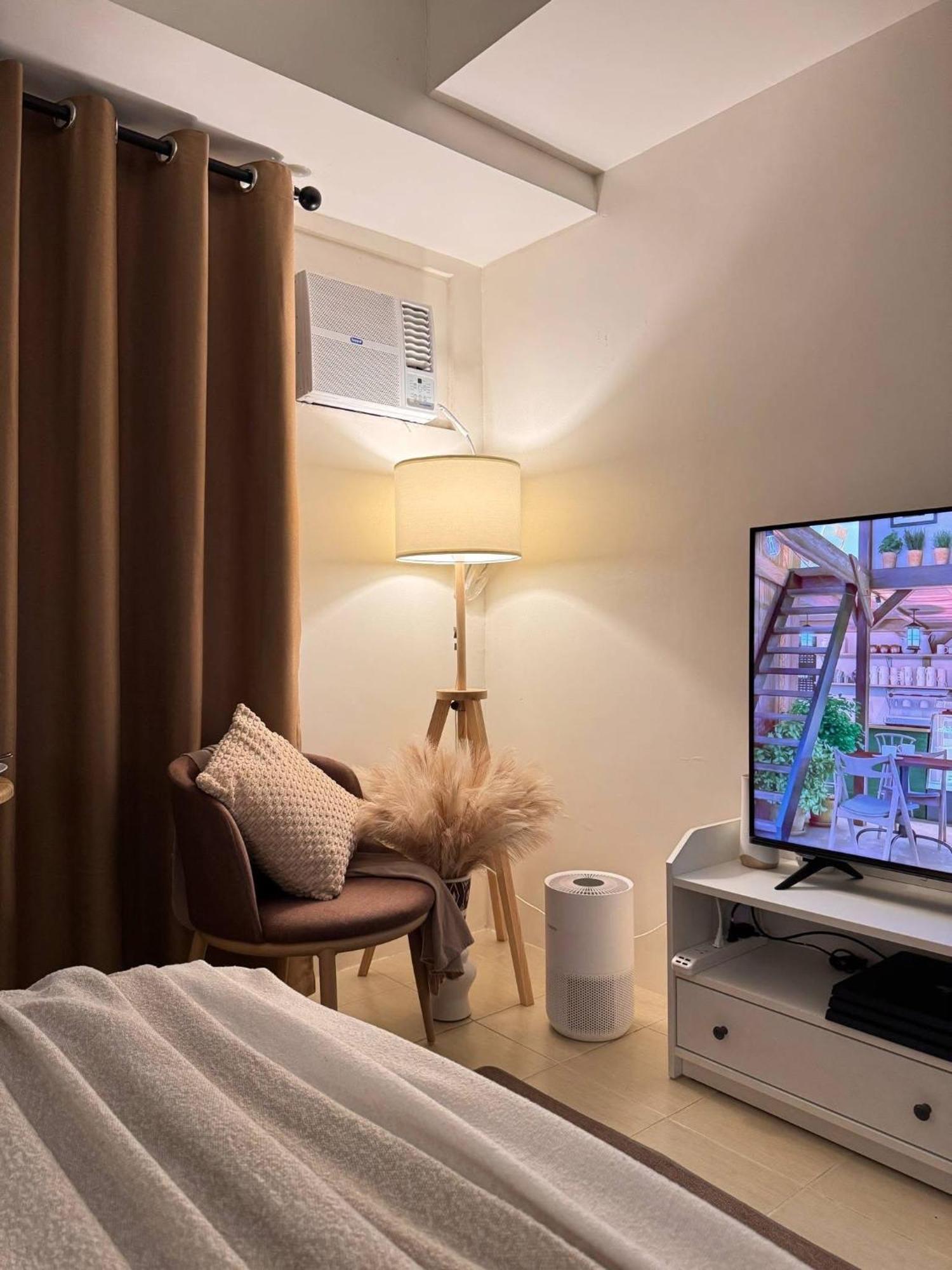 Camari Mandaluyong Staycation 1 With Ps4, 400Mbps Wifi, Pool, Netflix Near Mrt Boni, Bgc, Megamall, Makati Manila